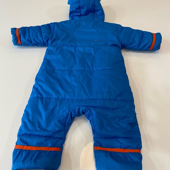 Spyder snowsuit size:-12month - Picture 3 of 4
